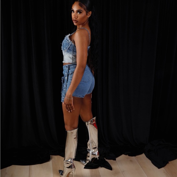 Denim two piece skirt set medium wash - Picture 4 of 9